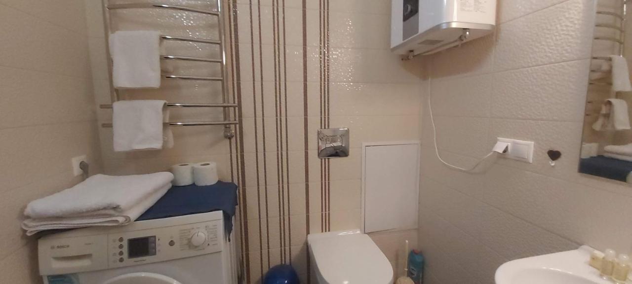 Lux Apartment, Liko Grad Kiev Esterno foto